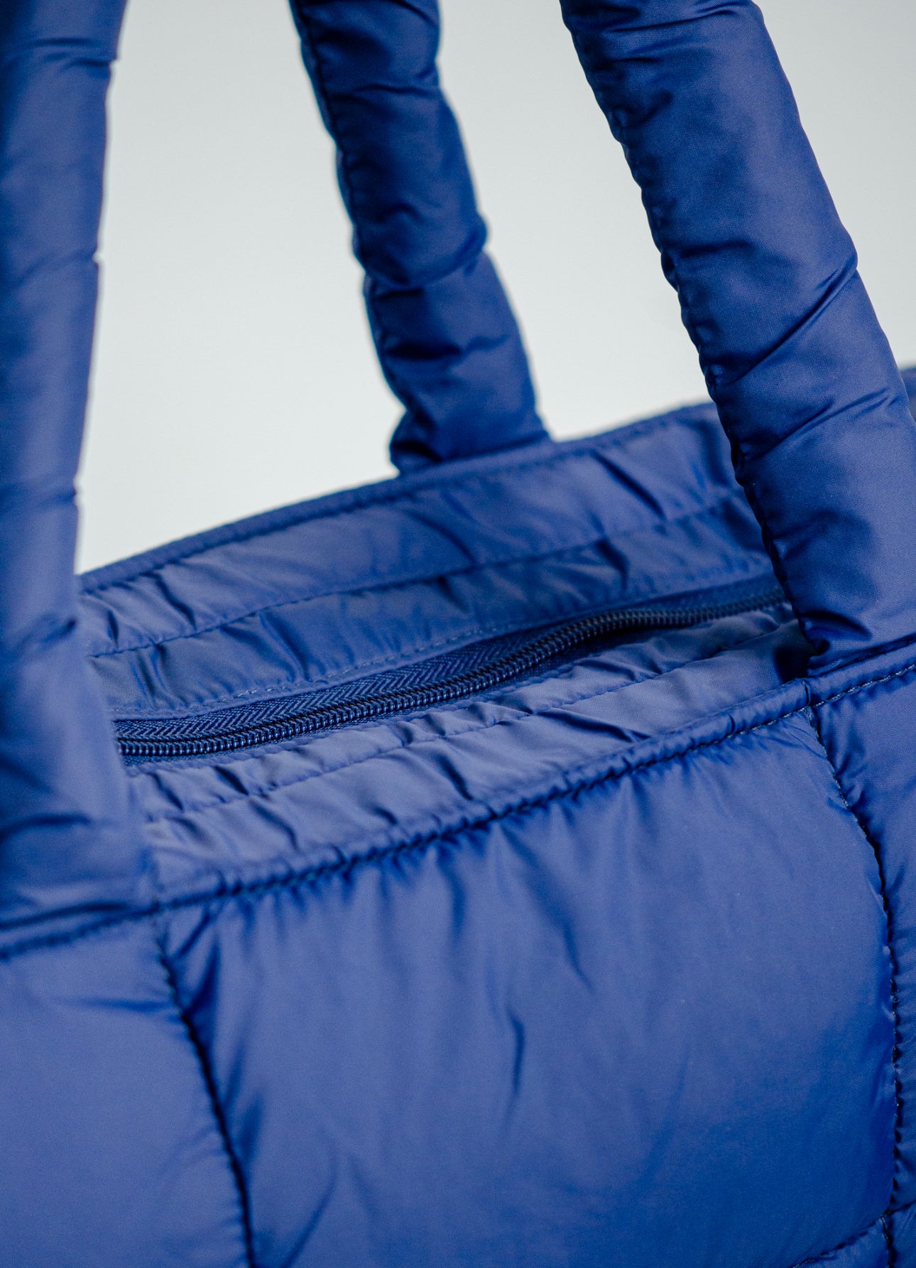 Tote puffer Ana azul True