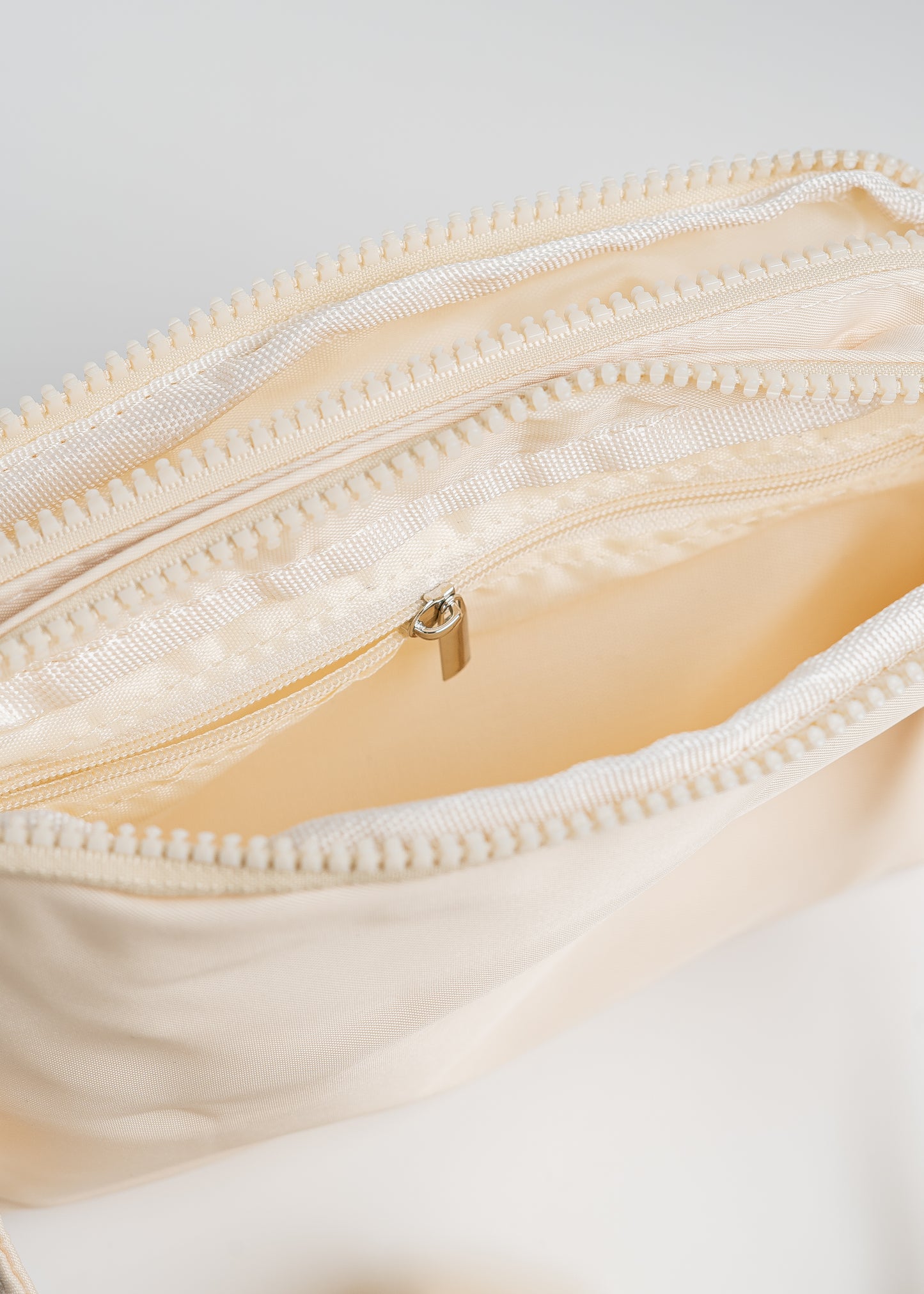 Riñonera Sidney beige True