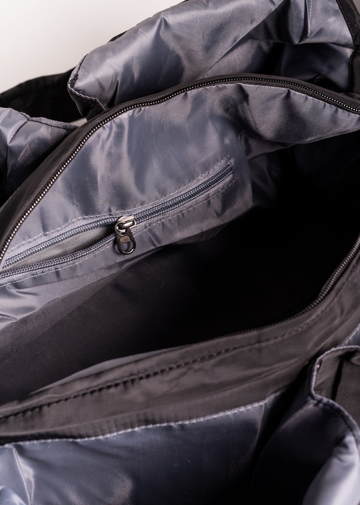 Tote Aura negro True