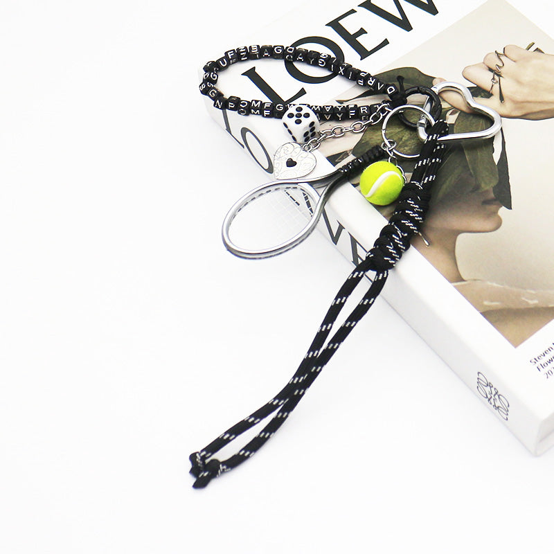 Charm Tenis Plateado Complemento Essentials