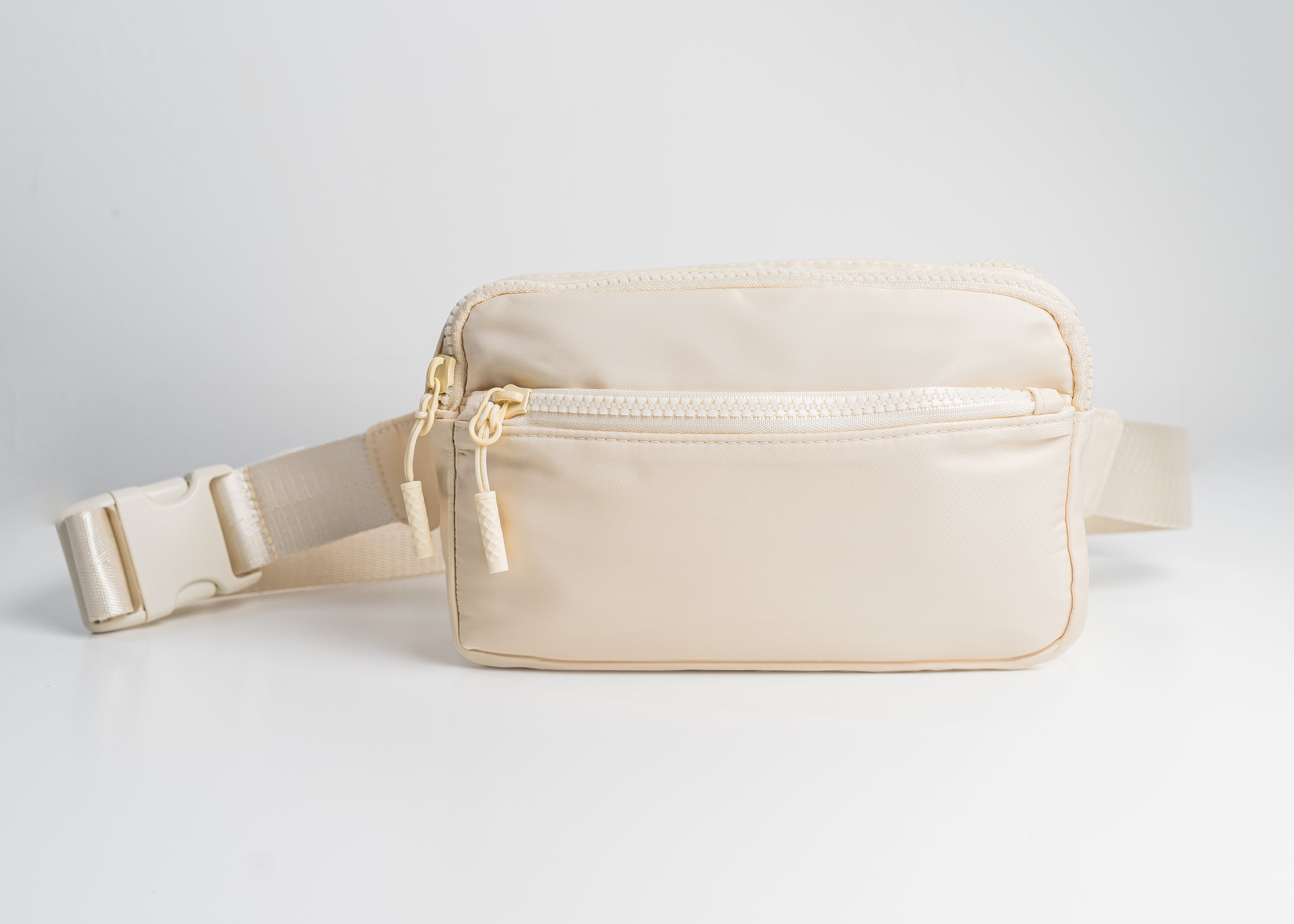 Riñonera Sidney beige True – COMPLEMENTO CARTERAS