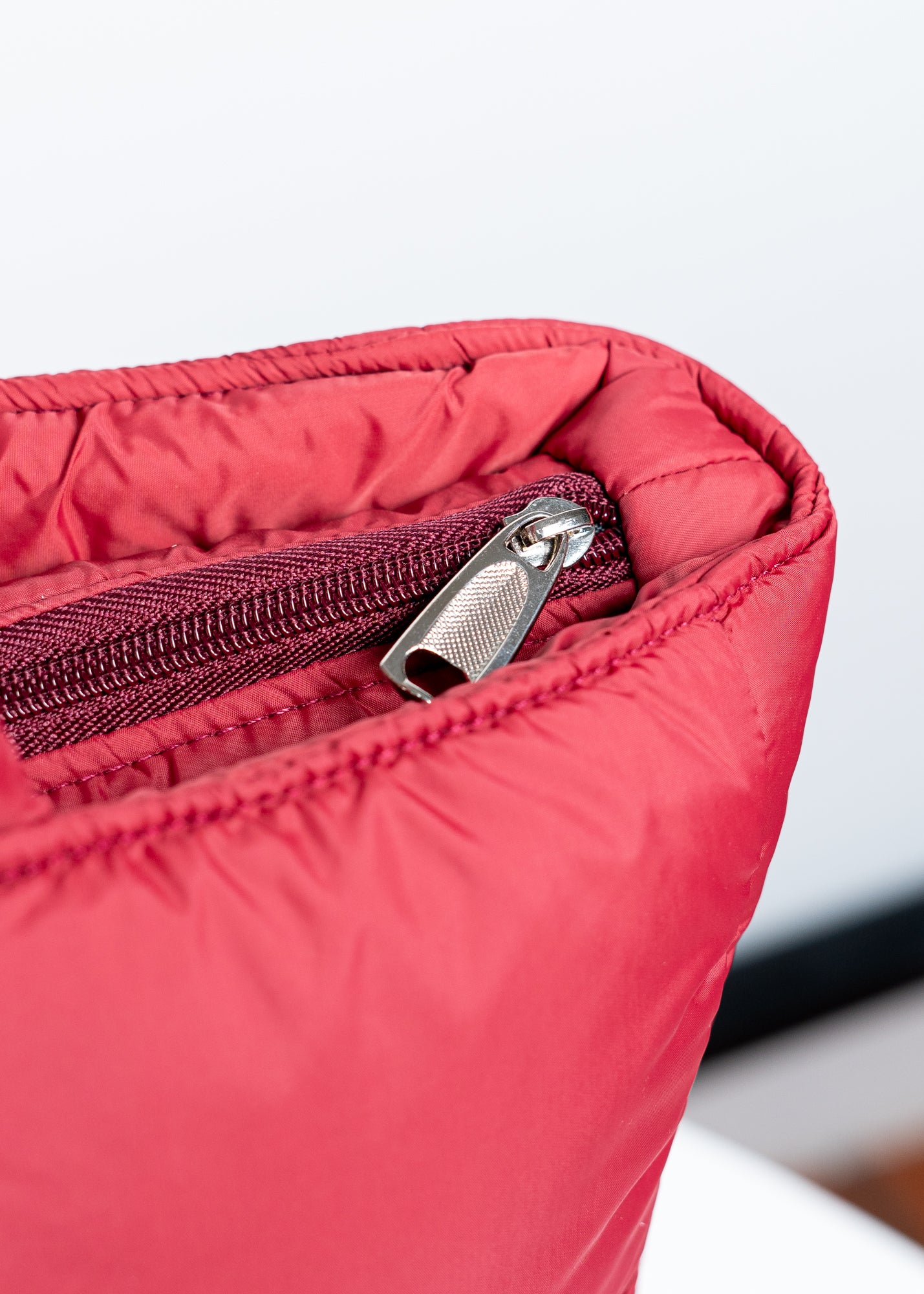 Tote Puffer Ana vinotinto True