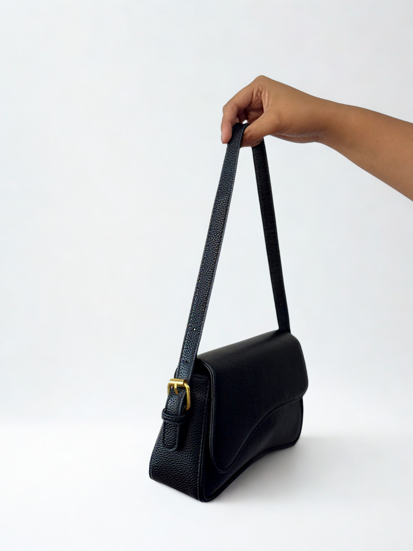 Cartera granulada negro