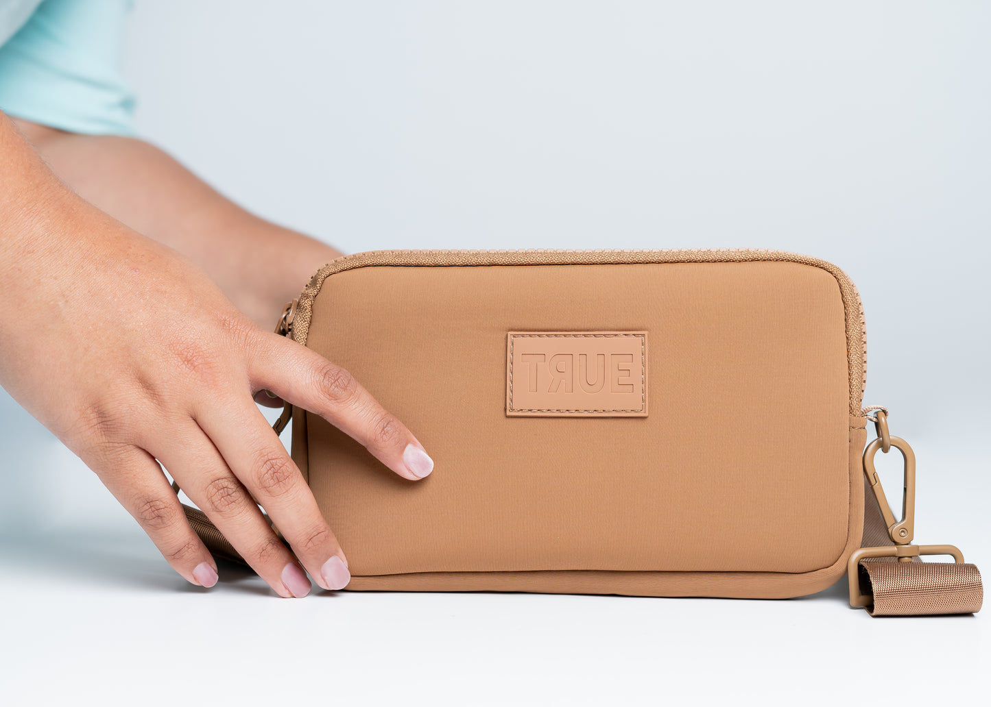 Riñonera Victoria marrón True