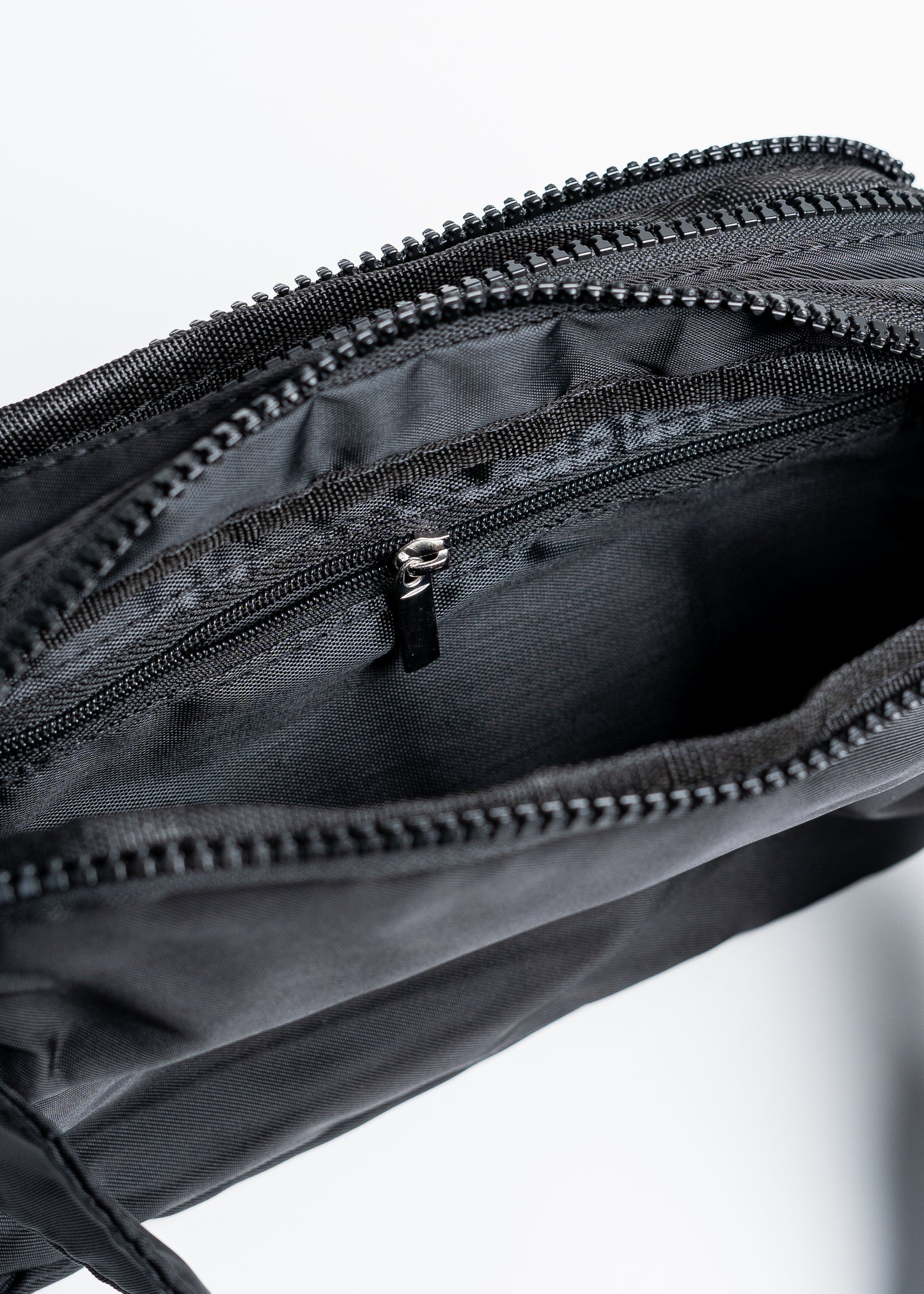 Riñonera Sidney negro True